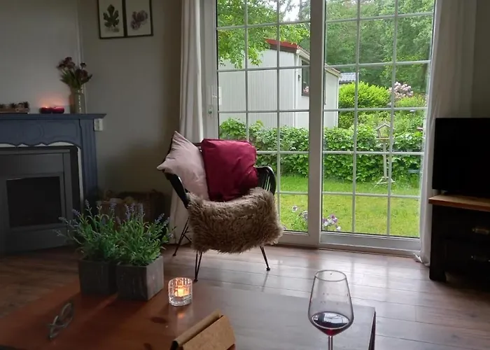 펜션 Woudthuisje *